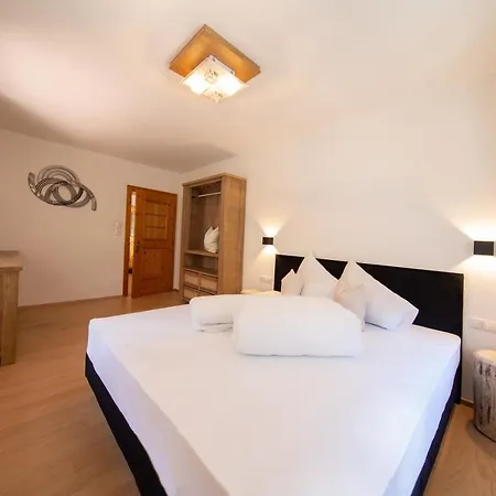 Sonnenstein Soelden, Close To Lift & Centre Apartment Solden